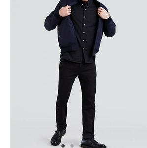 Excellent condition Levi jean dry cleaned